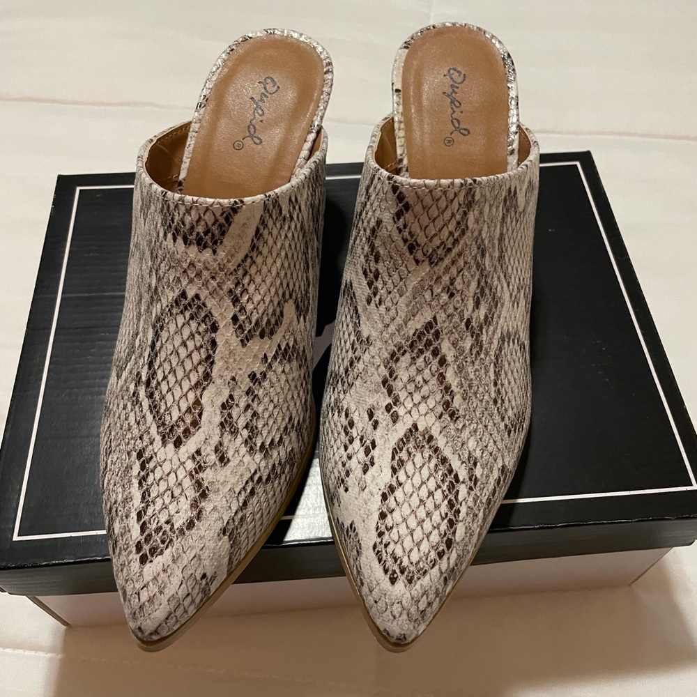 Qupid snake skin Mules